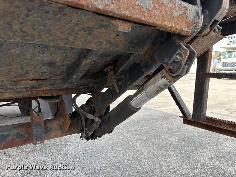 image for item FG0269 2013 Kenworth T370 box truck