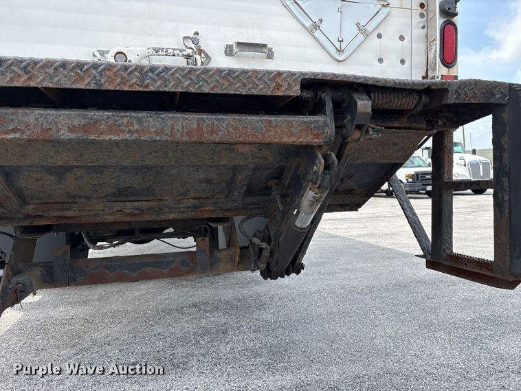 image for item FG0269 2013 Kenworth T370 box truck