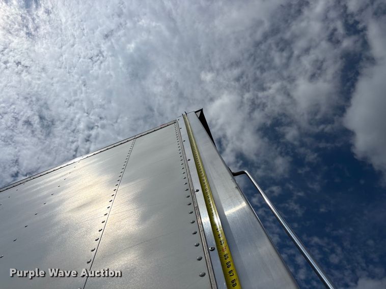 image for item FG0269 2013 Kenworth T370 box truck