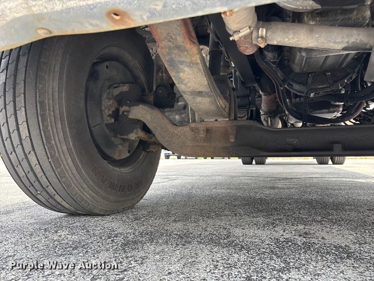 image for item FG0269 2013 Kenworth T370 box truck