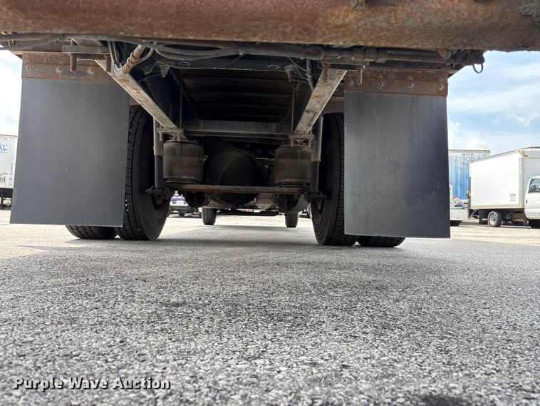 image for item FG0269 2013 Kenworth T370 box truck