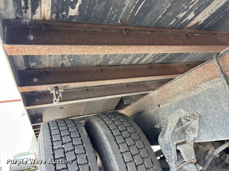 image for item FG0269 2013 Kenworth T370 box truck