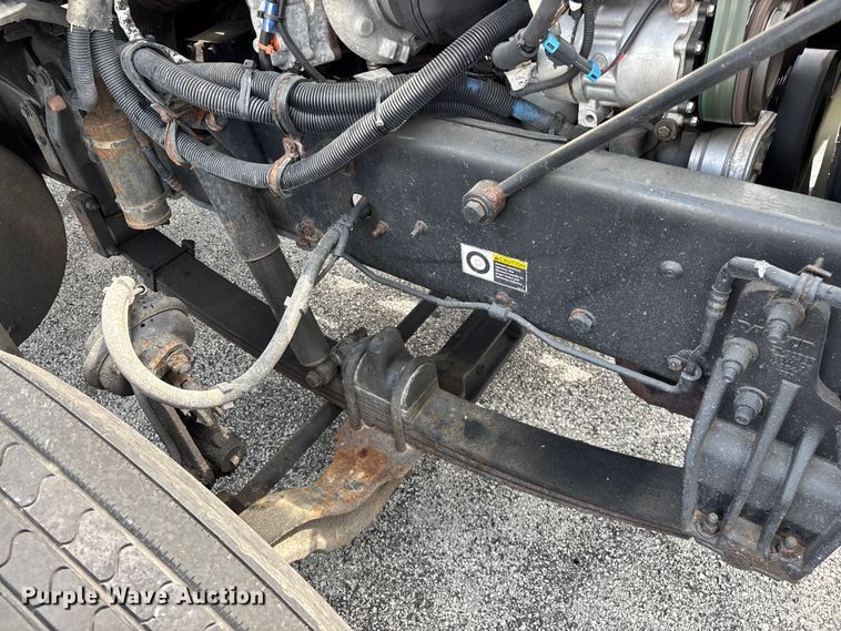 image for item FG0269 2013 Kenworth T370 box truck