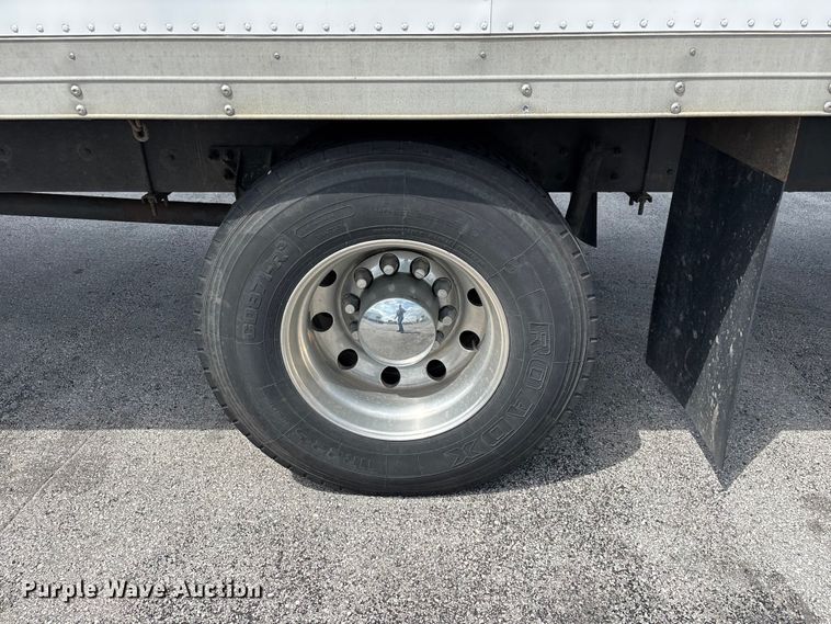 image for item FG0269 2013 Kenworth T370 box truck