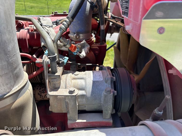 image for item FG0352 2012 Peterbilt 365 semi truck