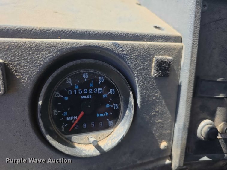 image for item FH6024 1994 Mack RD690S roll-off container truck