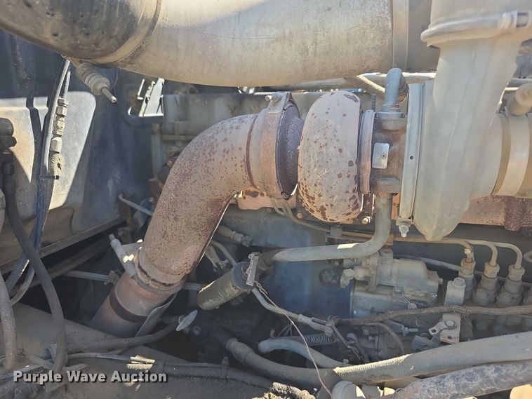 image for item FH6024 1994 Mack RD690S roll-off container truck