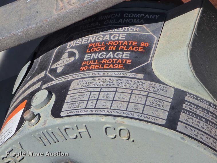 image for item FH6026 2002 International 4300 rollback truck
