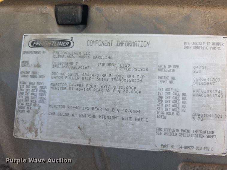 image for item FH6027 2002 Freightliner Columbia semi truck
