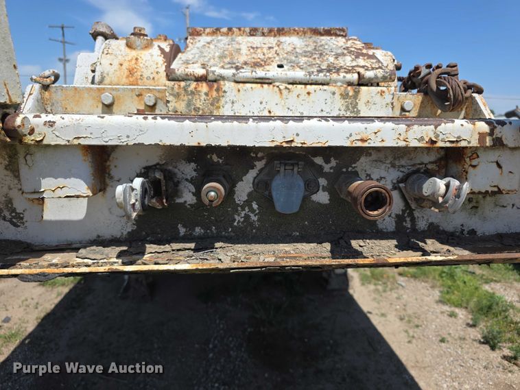 image for item FH6030 1979 Trail-Eze 5545-1320 drop deck hydraulic tail equipment trailer
