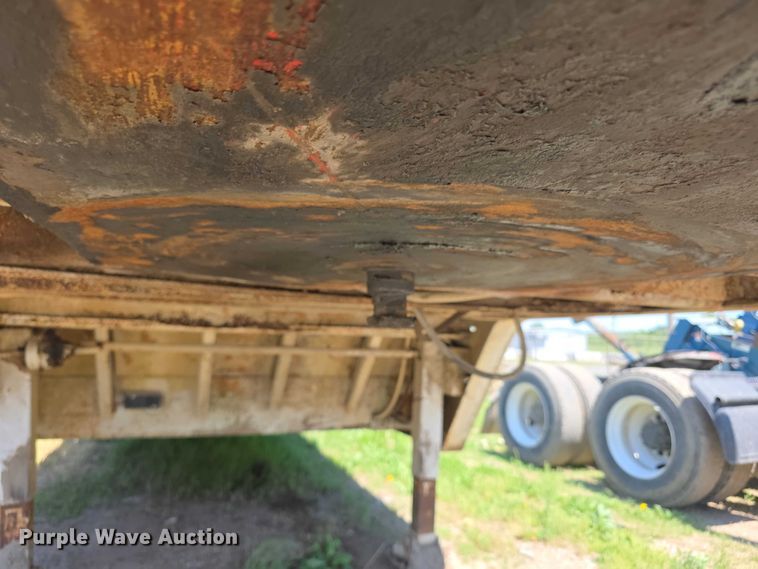image for item FH6030 1979 Trail-Eze 5545-1320 drop deck hydraulic tail equipment trailer
