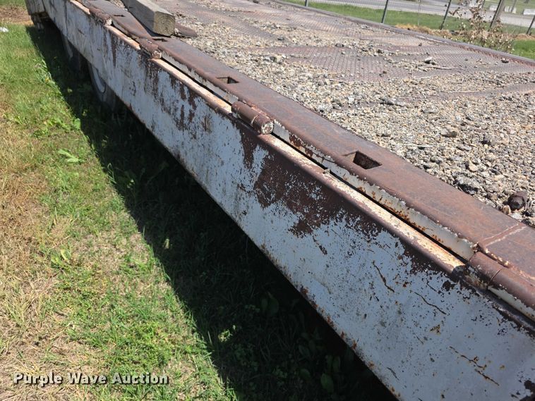 image for item FH6030 1979 Trail-Eze 5545-1320 drop deck hydraulic tail equipment trailer