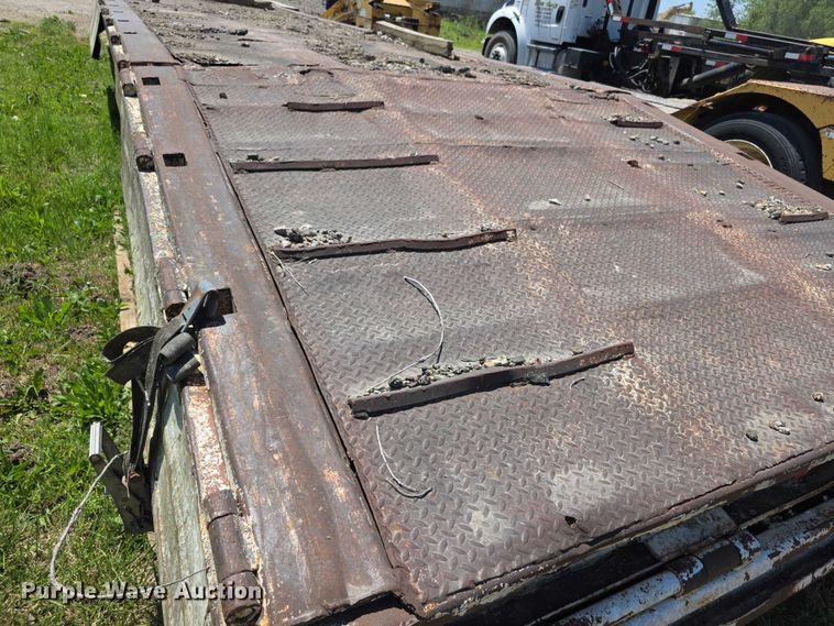 image for item FH6030 1979 Trail-Eze 5545-1320 drop deck hydraulic tail equipment trailer
