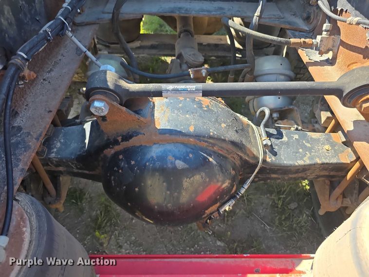 image for item FH6043 1999 Western Star 4900 semi truck
