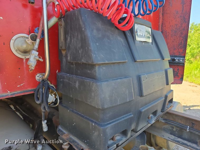image for item FH6043 1999 Western Star 4900 semi truck