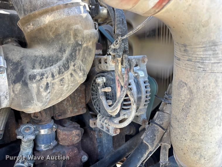 image for item FH7134 2007 International 5900i semi truck