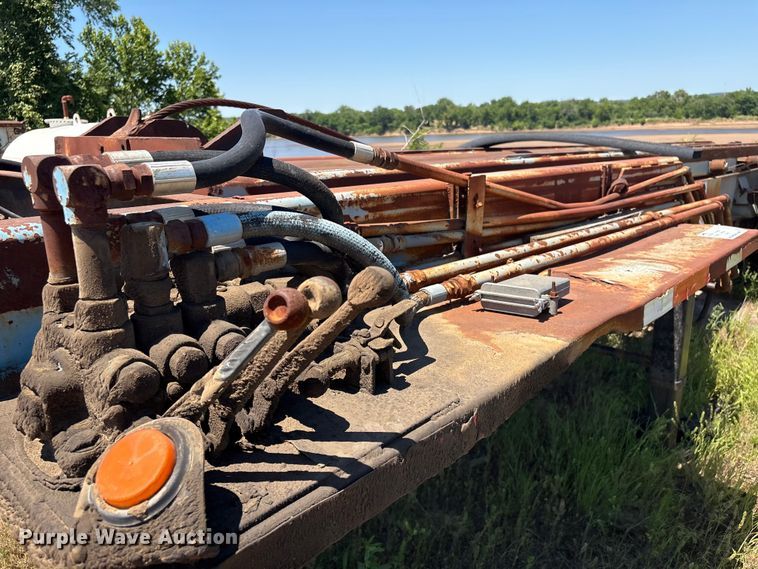 image for item FI0176 1980 Galbreath A50E Container Trailer