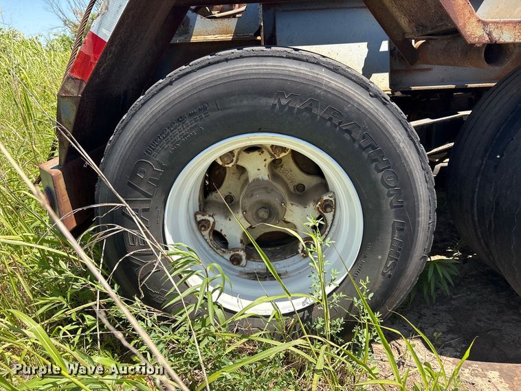 image for item FI0176 1980 Galbreath A50E Container Trailer