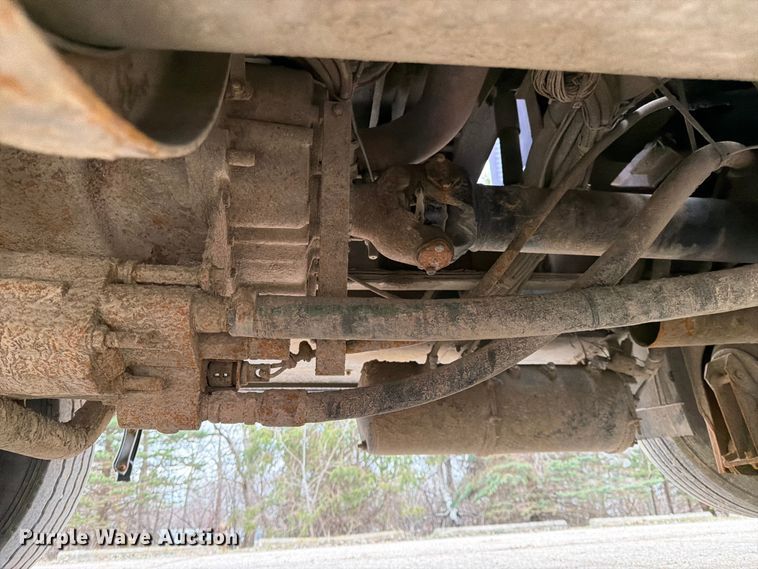 image for item FK0063 2001 Western Star 4900 dump truck