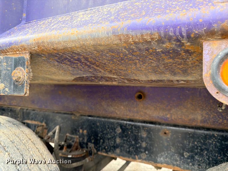 image for item FK0063 2001 Western Star 4900 dump truck