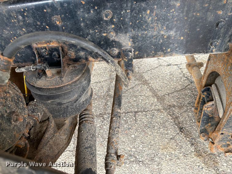 image for item FK0063 2001 Western Star 4900 dump truck