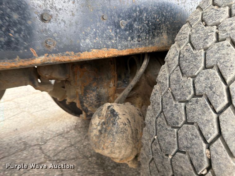 image for item FK0063 2001 Western Star 4900 dump truck