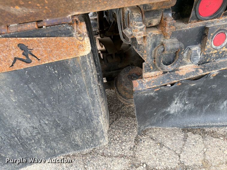 image for item FK0063 2001 Western Star 4900 dump truck