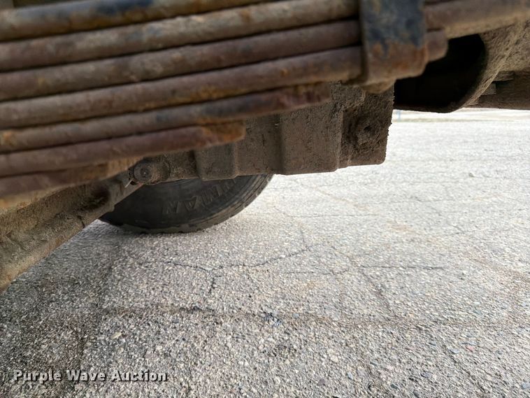 image for item FK0063 2001 Western Star 4900 dump truck