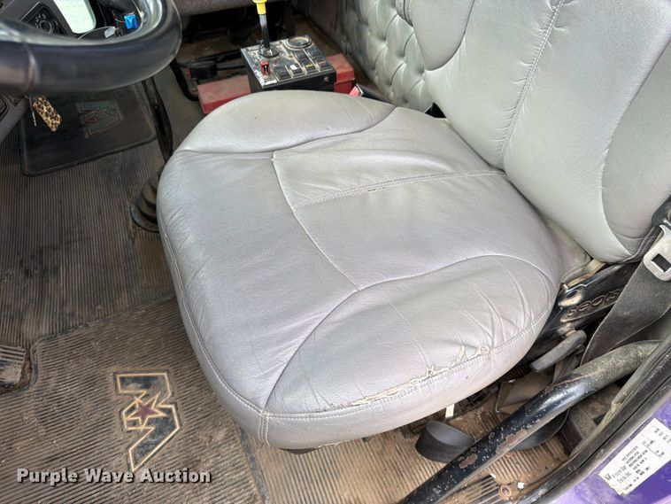 image for item FK0063 2001 Western Star 4900 dump truck