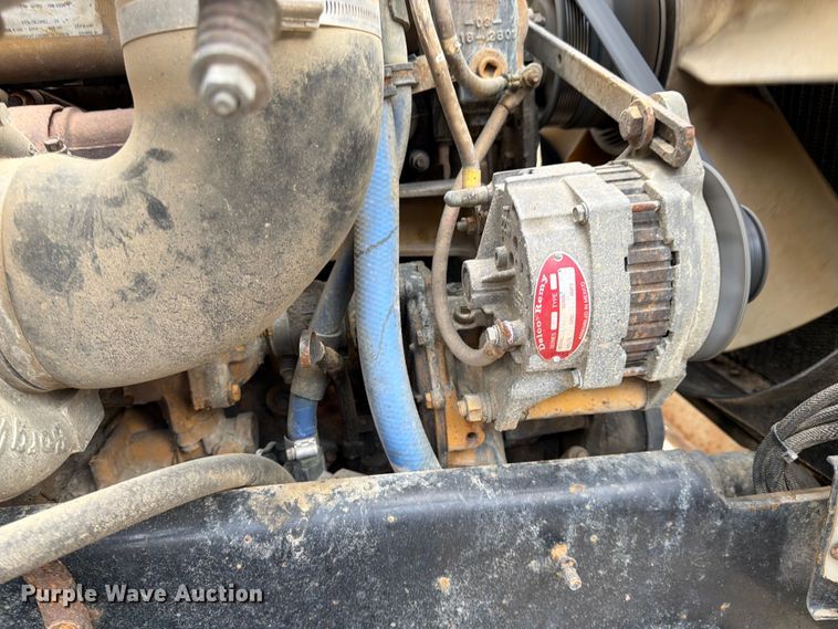 image for item FK0063 2001 Western Star 4900 dump truck