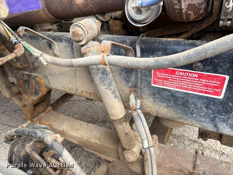 image for item FK0063 2001 Western Star 4900 dump truck
