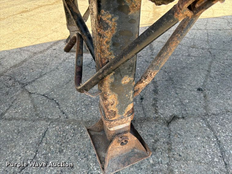 image for item FK0067 2013 Cobra Mfg end dump trailer