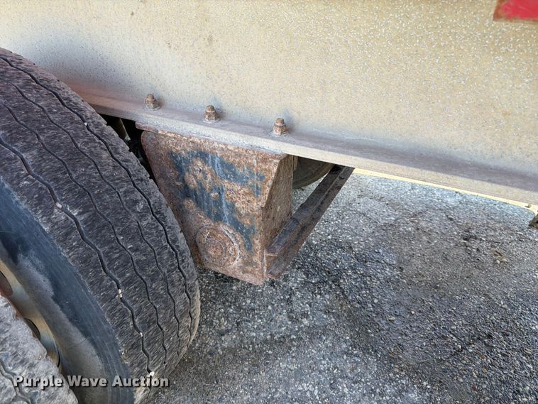 image for item FK0067 2013 Cobra Mfg end dump trailer