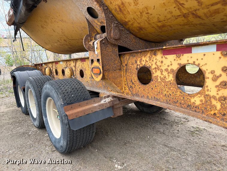 image for item FK0144 2006 SiDump'r Versal side dump trailer