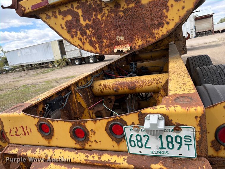 image for item FK0144 2006 SiDump'r Versal side dump trailer