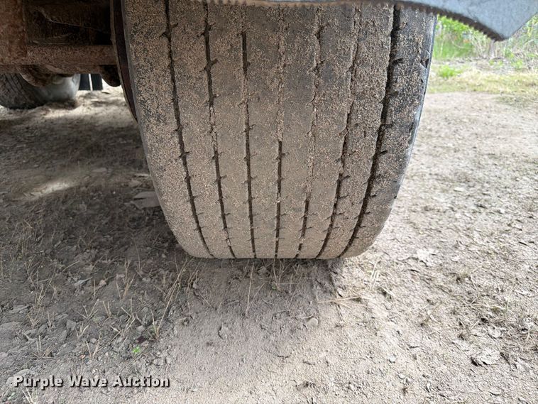 image for item FK0144 2006 SiDump'r Versal side dump trailer