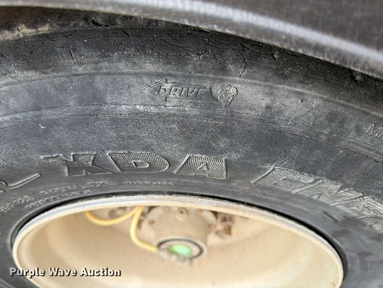 image for item FK0144 2006 SiDump'r Versal side dump trailer