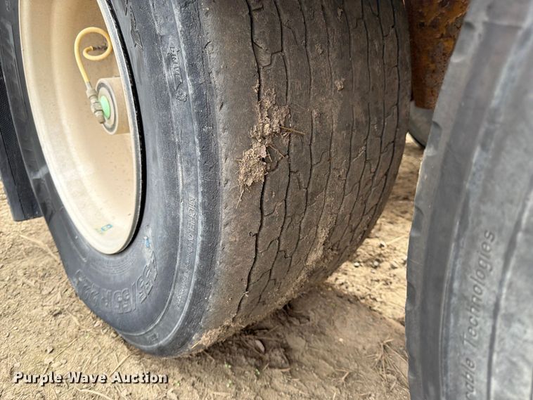image for item FK0144 2006 SiDump'r Versal side dump trailer