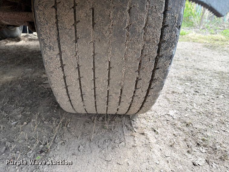 image for item FK0144 2006 SiDump'r Versal side dump trailer