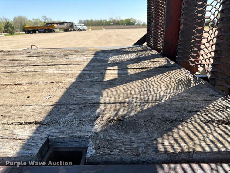 image for item FK0151 1988 Mack RW713 flatbed truck