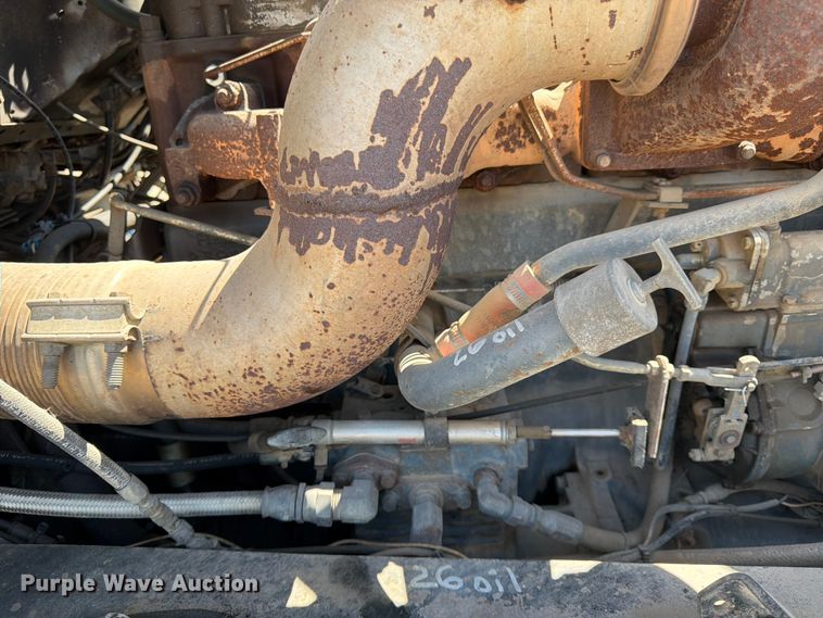 image for item FK0151 1988 Mack RW713 flatbed truck