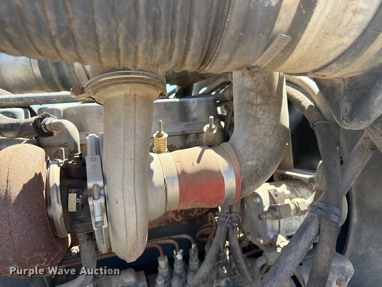 image for item FK0151 1988 Mack RW713 flatbed truck