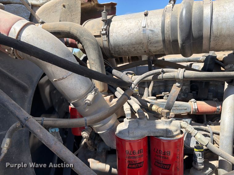 image for item FK0151 1988 Mack RW713 flatbed truck