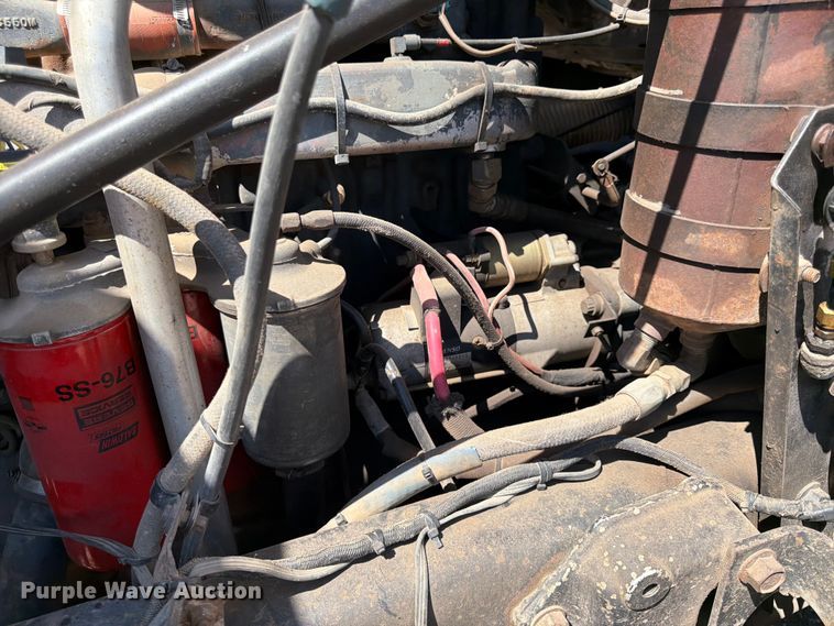 image for item FK0151 1988 Mack RW713 flatbed truck