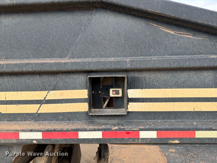 image for item FK0152 1983 Load king 1827-3AXLE bottom dump trailer