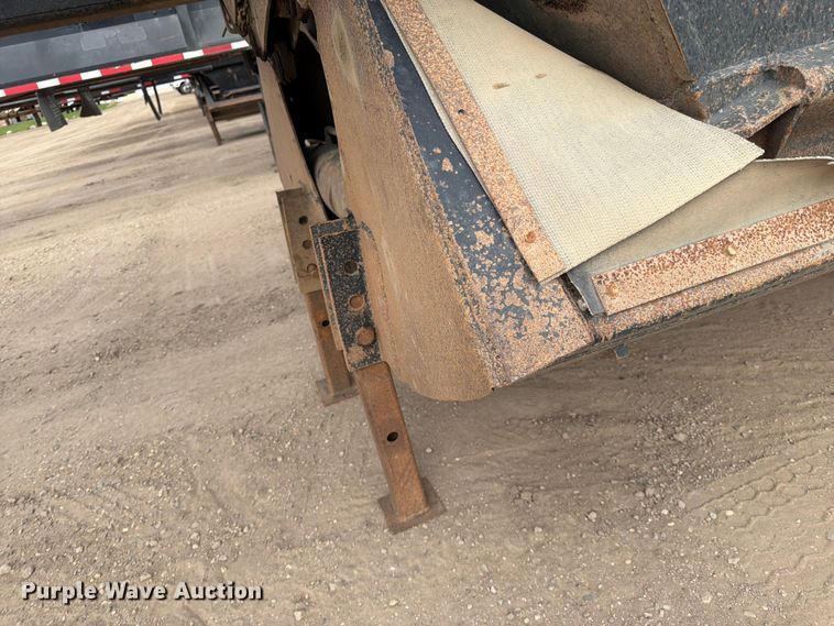 image for item FK0152 1983 Load king 1827-3AXLE bottom dump trailer