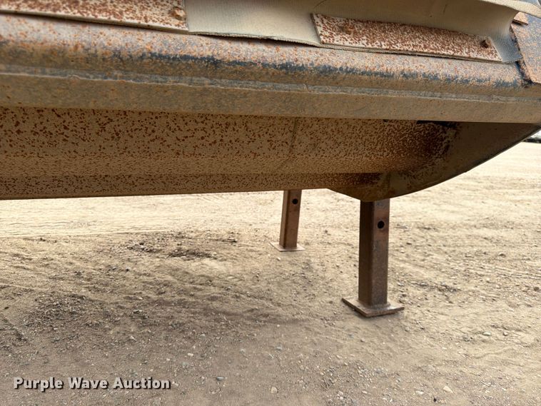 image for item FK0152 1983 Load king 1827-3AXLE bottom dump trailer