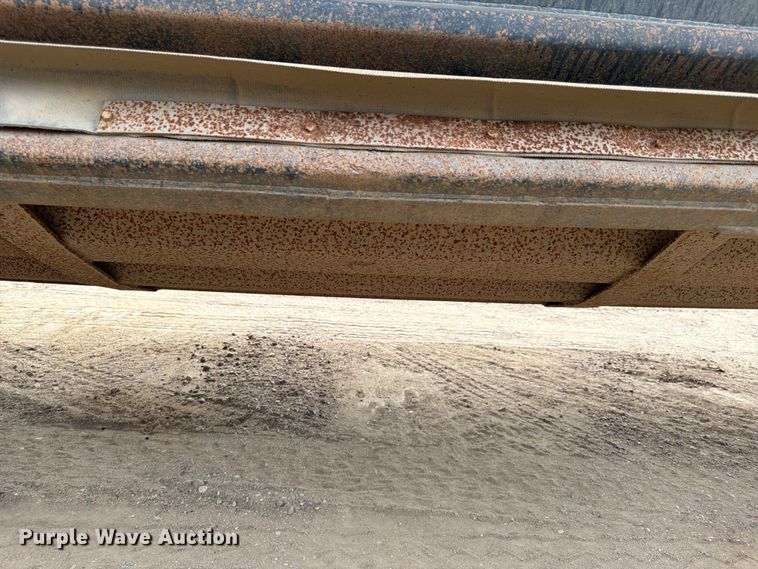 image for item FK0152 1983 Load king 1827-3AXLE bottom dump trailer