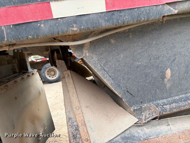 image for item FK0152 1983 Load king 1827-3AXLE bottom dump trailer