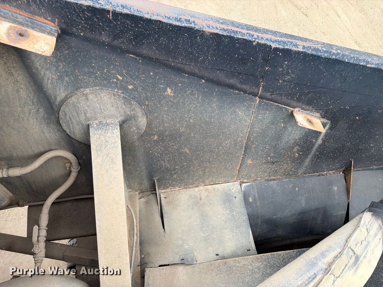 image for item FK0152 1983 Load king 1827-3AXLE bottom dump trailer